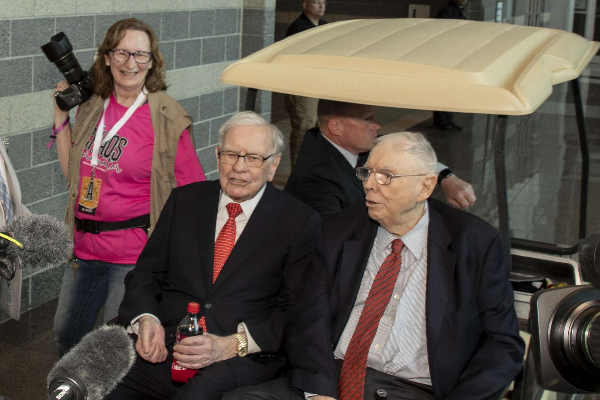 Berkshire Hathaway Share Holder Meeting 2022 Nebraska Headshots