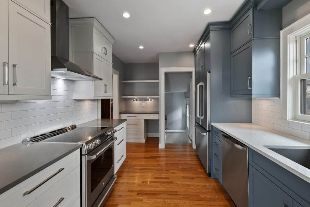 real estate photos in kitchen